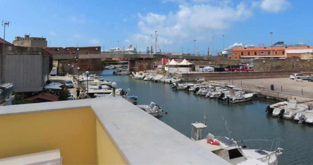 Waterfront Balcony I Grani 1 Resort Style Suite Livorno Ngoại thất bức ảnh